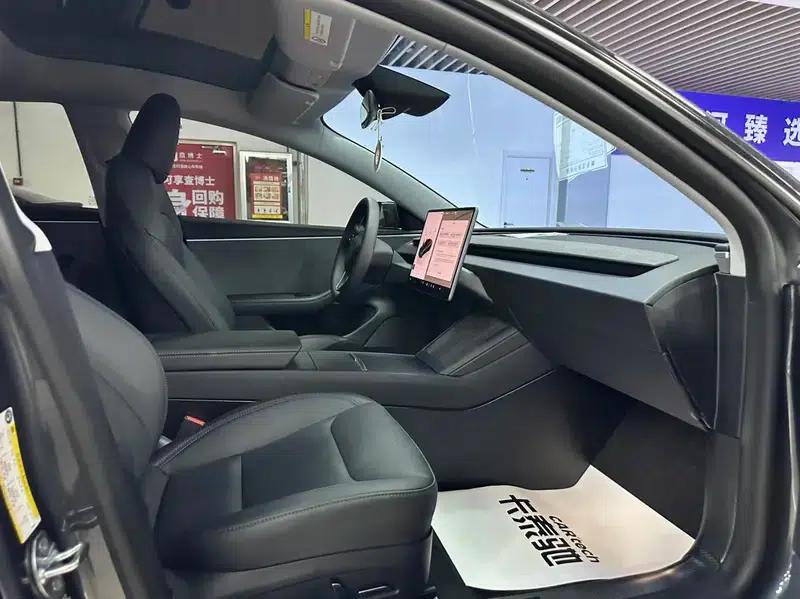 Model 3 2023 Rear-Wheel Drive — миниатюра 9
