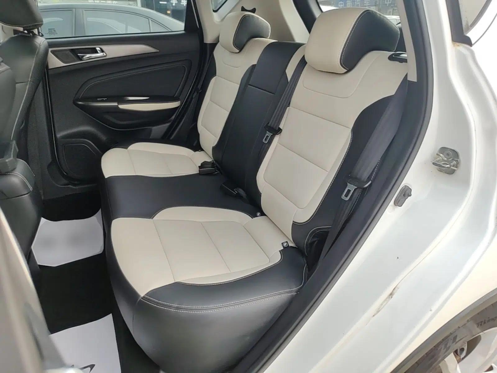 CHANGAN CS35 2017 1.6L Automatic Luxury Model — миниатюра 20