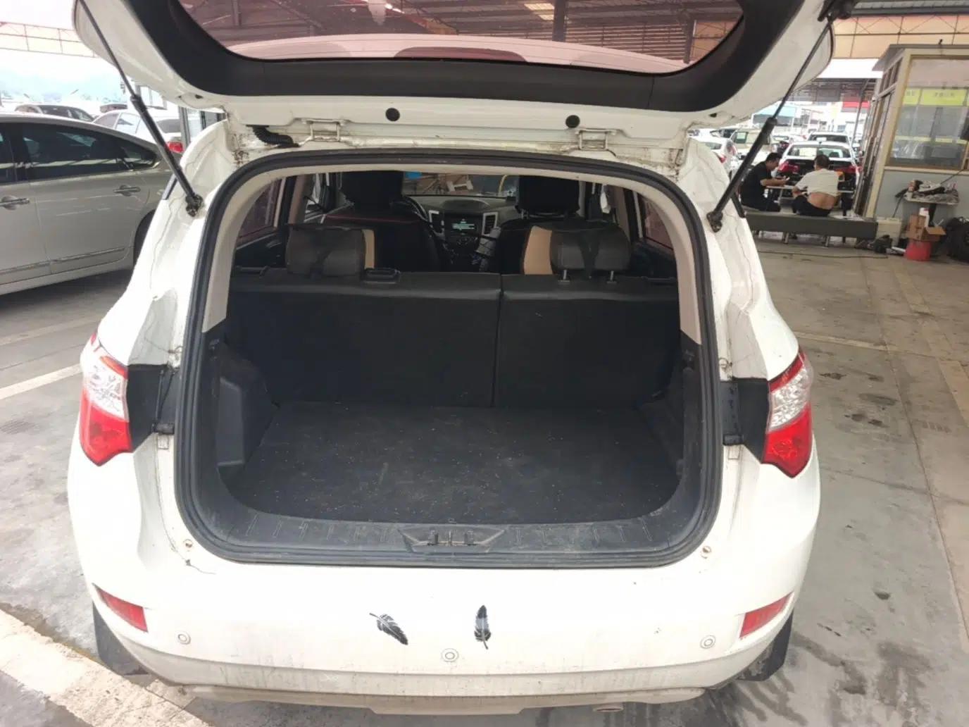 CHANGAN CS35 2016 1.6L Manual Luxury Model China V Standard — миниатюра 22