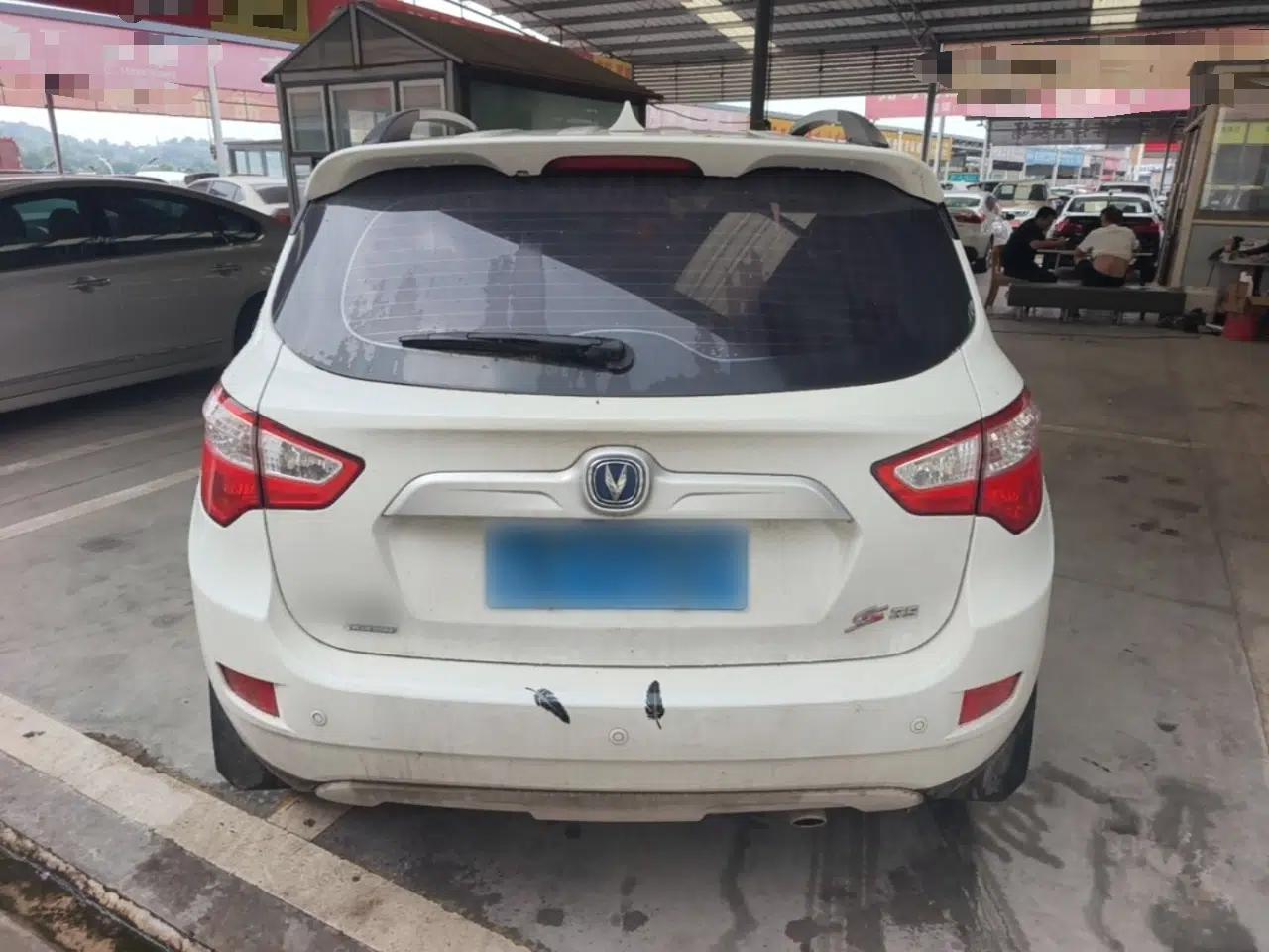CHANGAN CS35 2016 1.6L Manual Luxury Model China V Standard — миниатюра 5