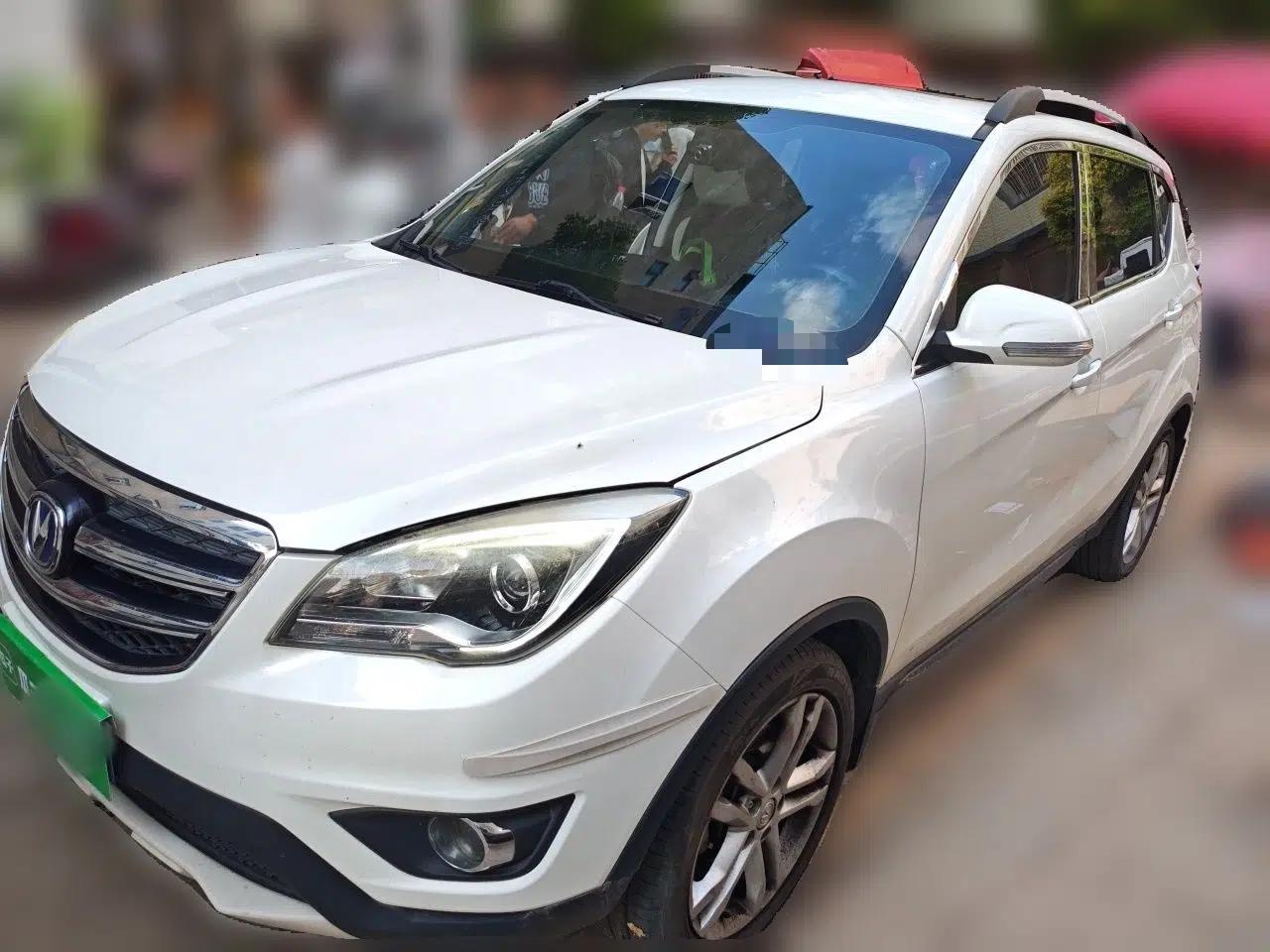 CHANGAN CS35 2017 1.6L Manual Luxury Model — миниатюра 1