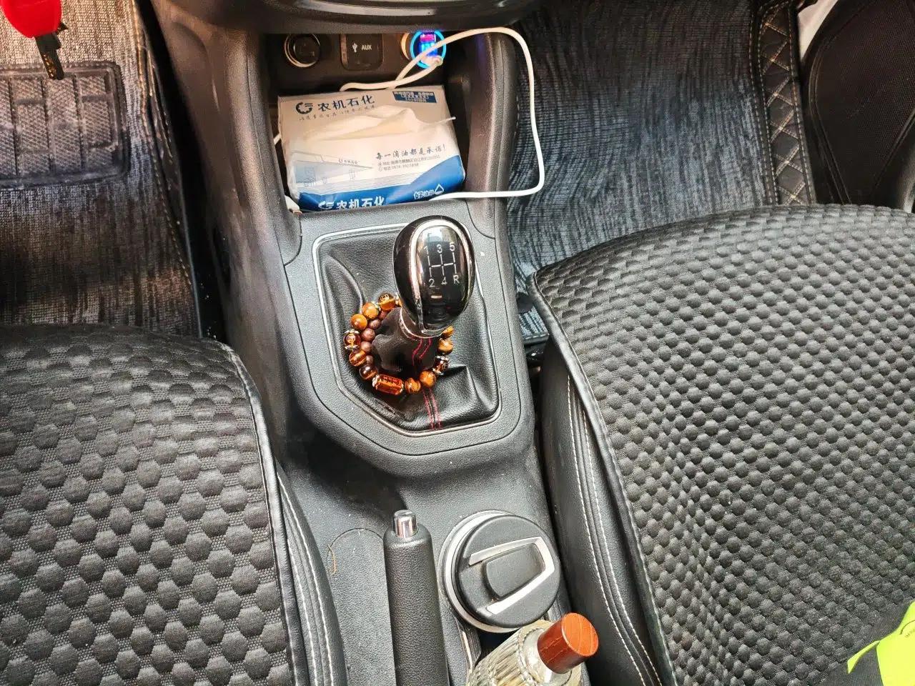 CHANGAN CS35 2017 1.6L Manual Luxury Model — миниатюра 14