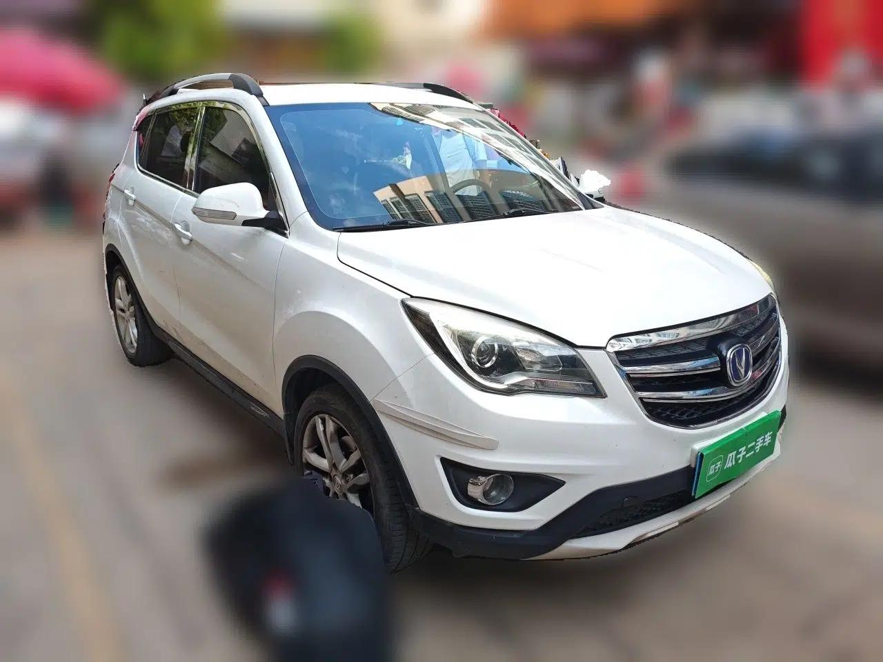 CHANGAN CS35 2017 1.6L Manual Luxury Model — миниатюра 3