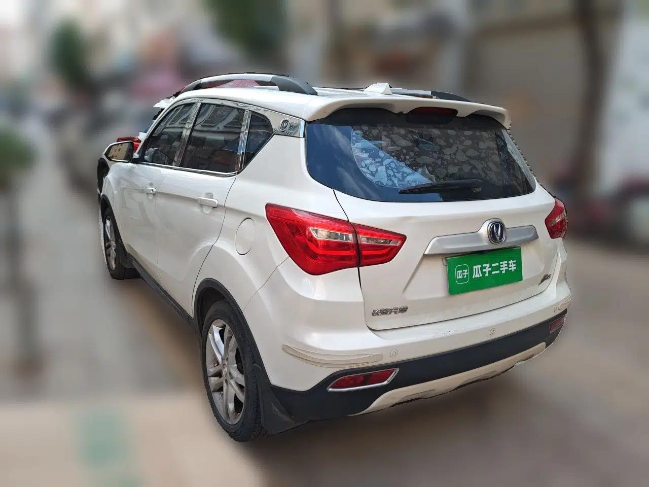 CHANGAN CS35 2017 1.6L Manual Luxury Model — миниатюра 4