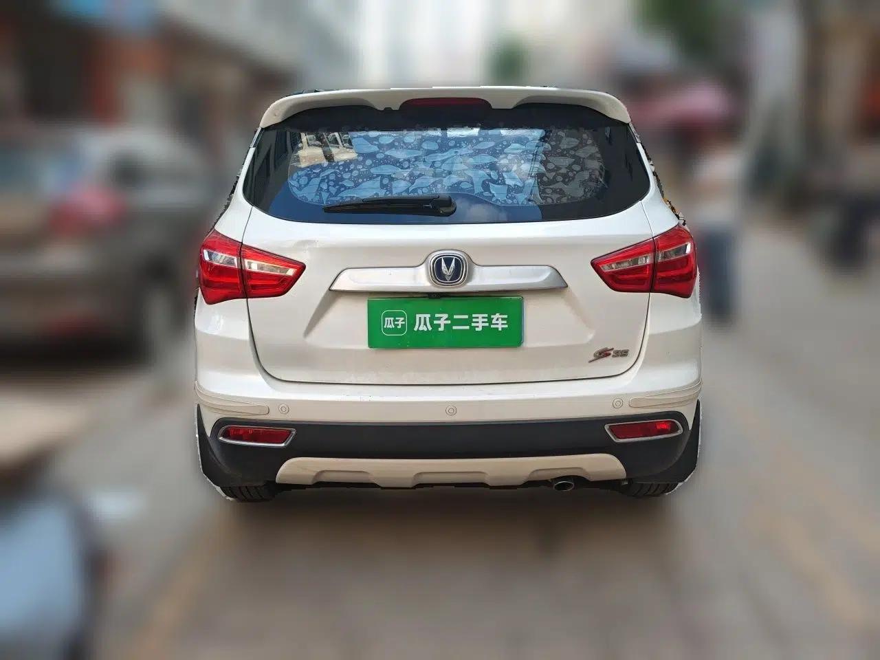 CHANGAN CS35 2017 1.6L Manual Luxury Model — миниатюра 5