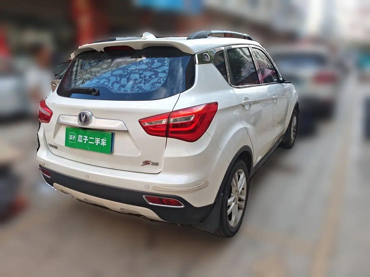 CHANGAN CS35 2017 1.6L Manual Luxury Model — миниатюра 6