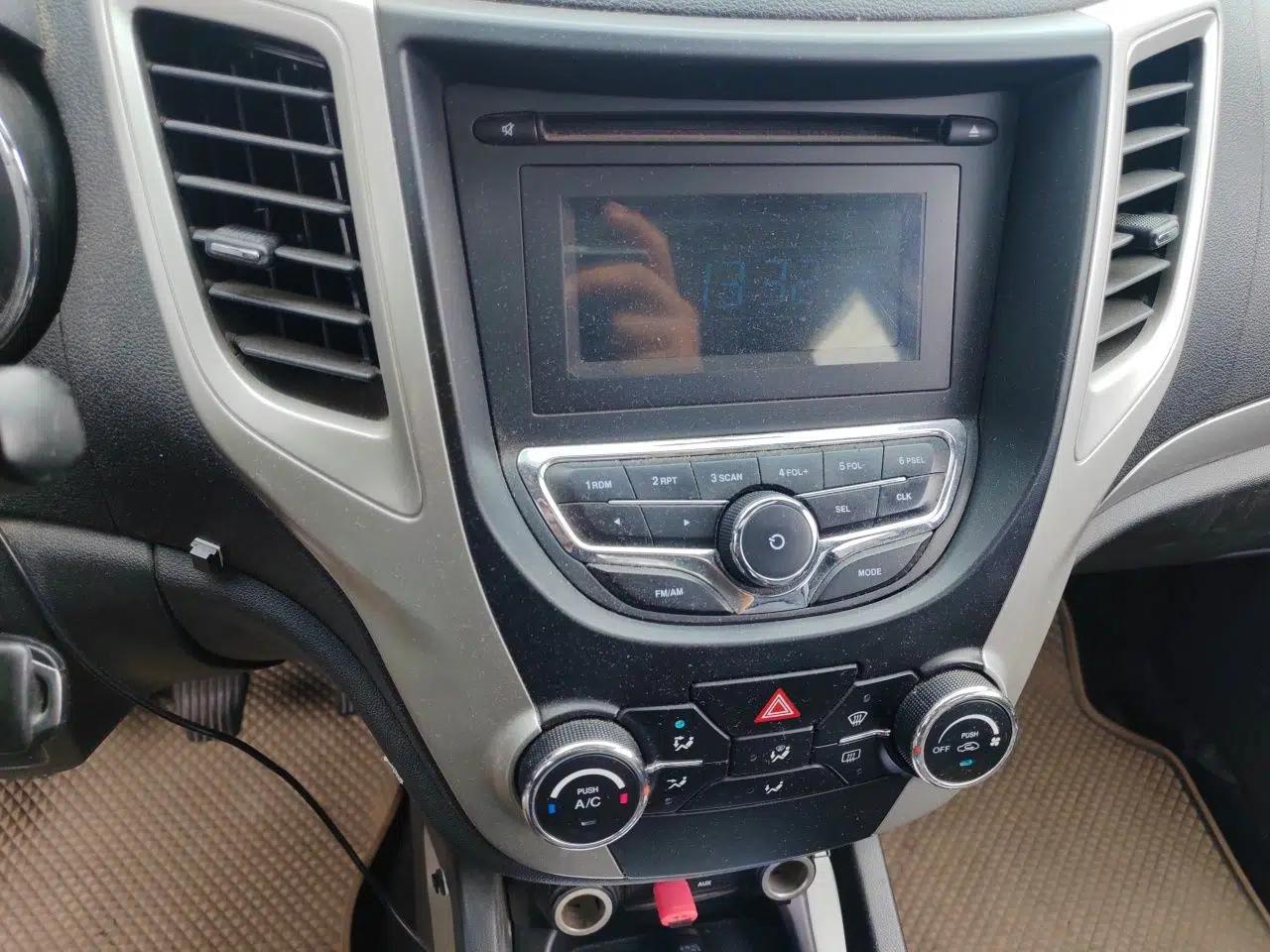 CHANGAN CS35 2014 1.6L Manual Luxury Model China V Standard — миниатюра 13