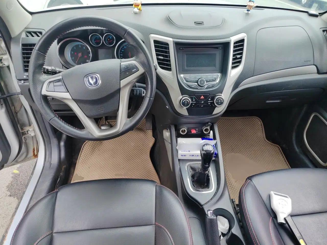 CHANGAN CS35 2014 1.6L Manual Luxury Model China V Standard — миниатюра 9