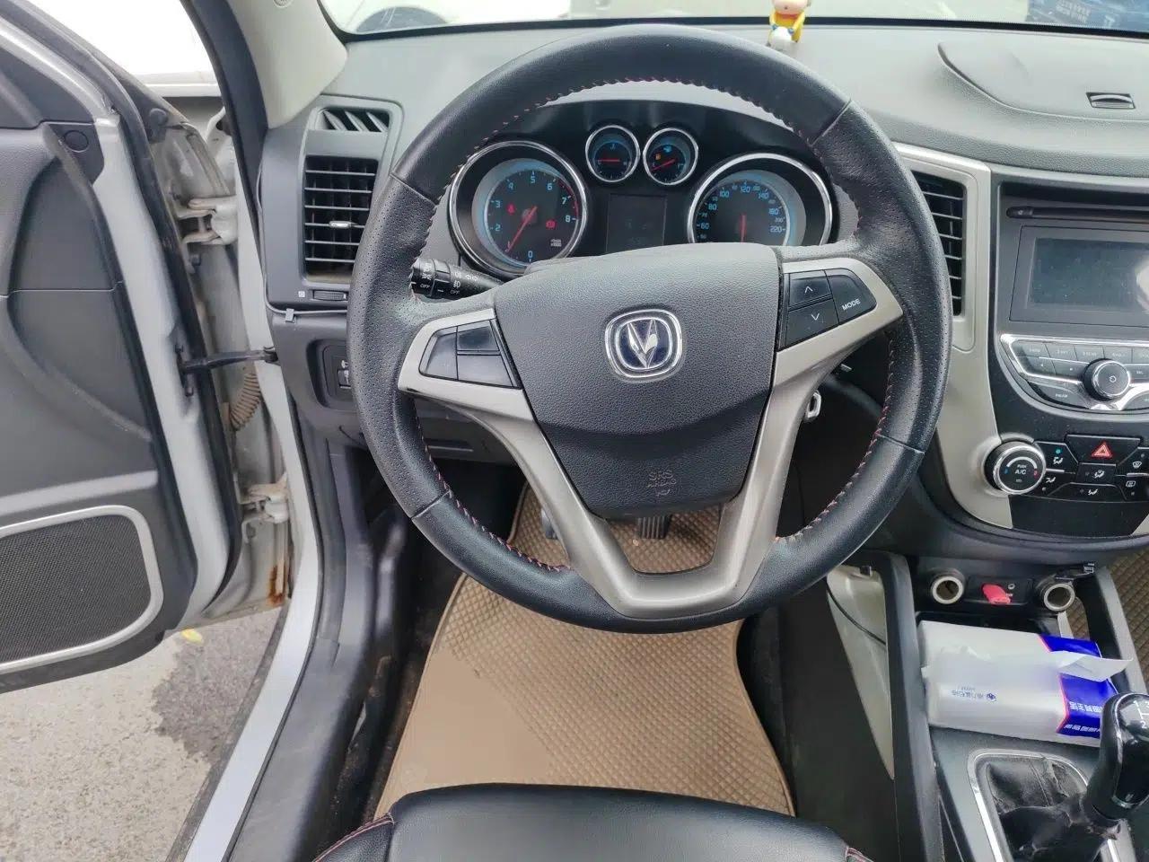 CHANGAN CS35 2014 1.6L Manual Luxury Model China V Standard — миниатюра 10