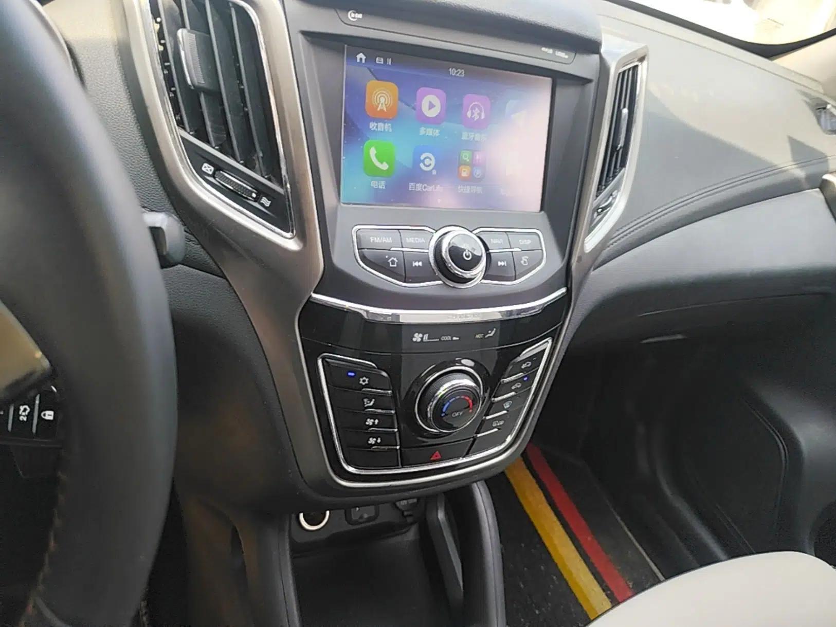 CHANGAN CS35 2017 1.6L Manual Luxury Model — миниатюра 15