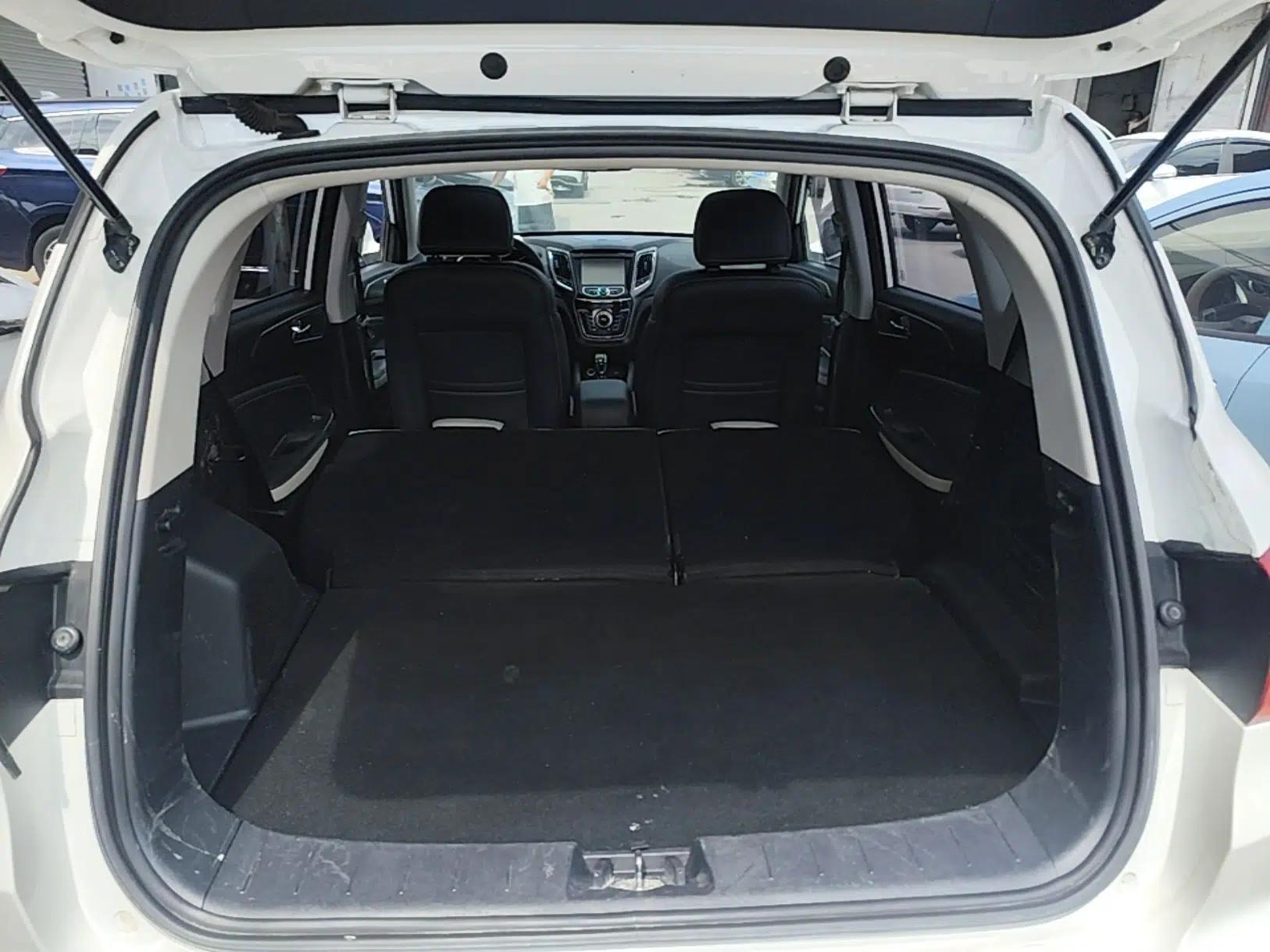 CHANGAN CS35 2017 1.6L Manual Luxury Model — миниатюра 22