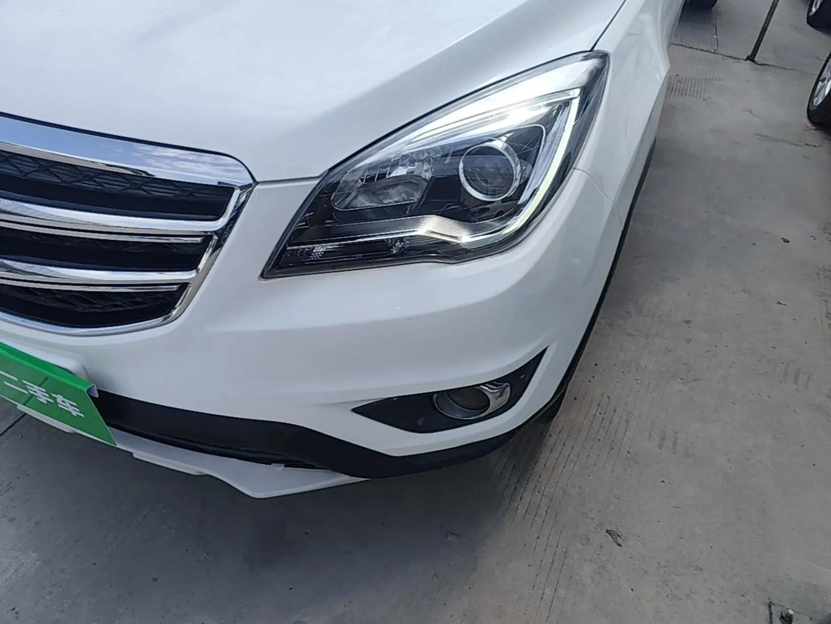 CHANGAN CS35 2017 1.6L Manual Luxury Model — миниатюра 8