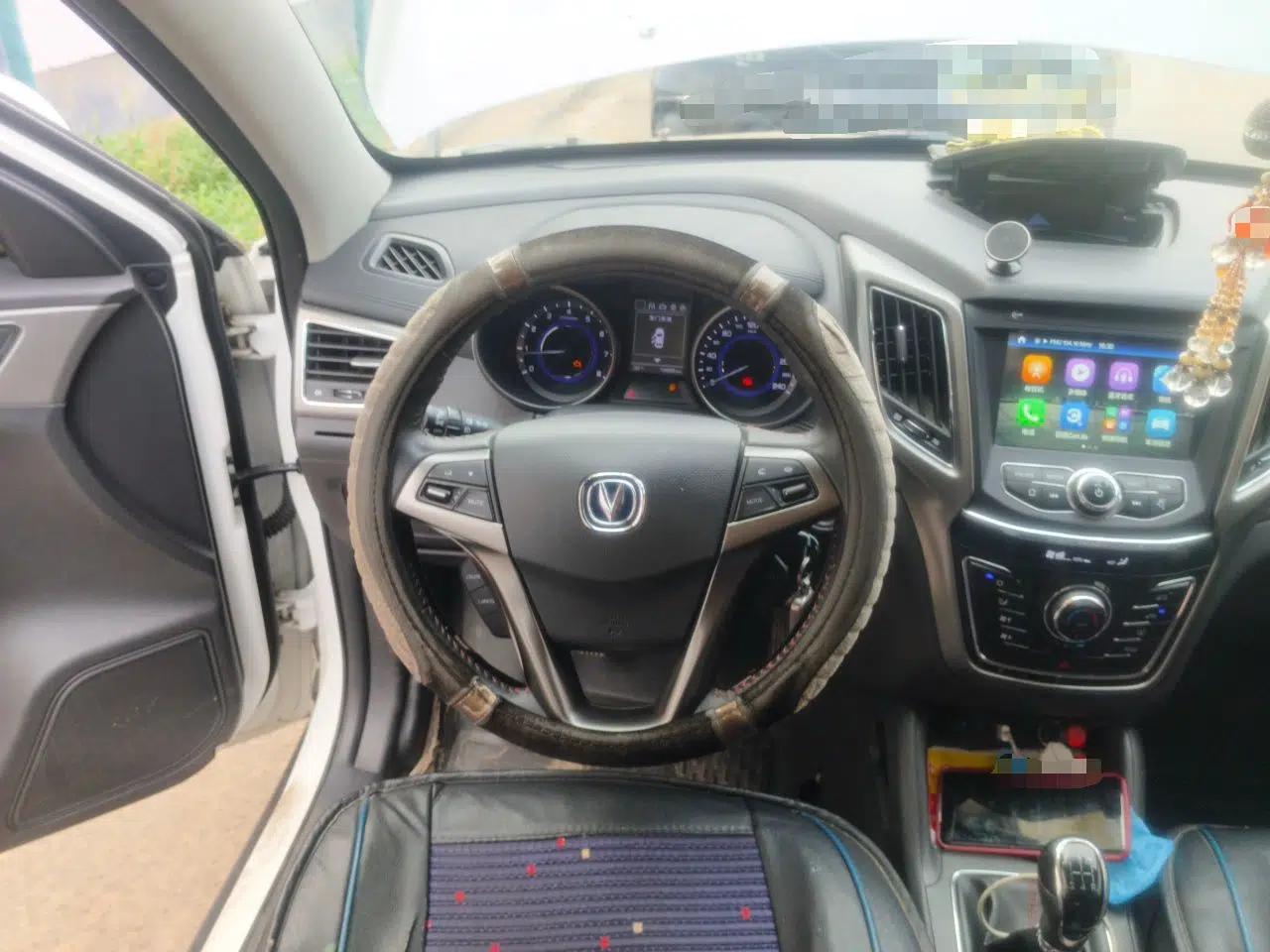 CHANGAN CS35 2017 1.6L Manual Luxury Model — миниатюра 10