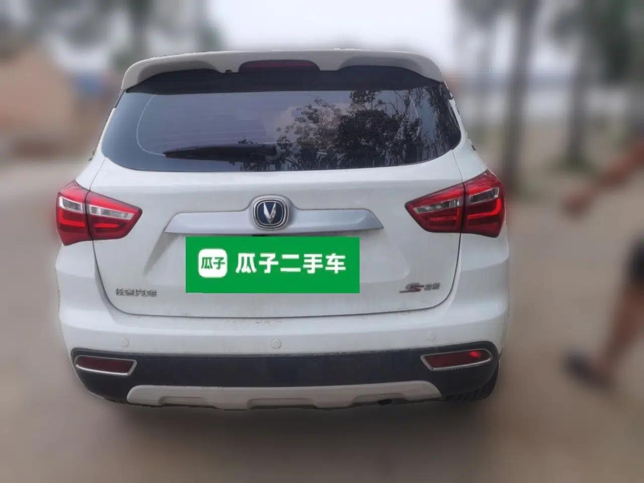CHANGAN CS35 2017 1.6L Manual Luxury Model — миниатюра 5