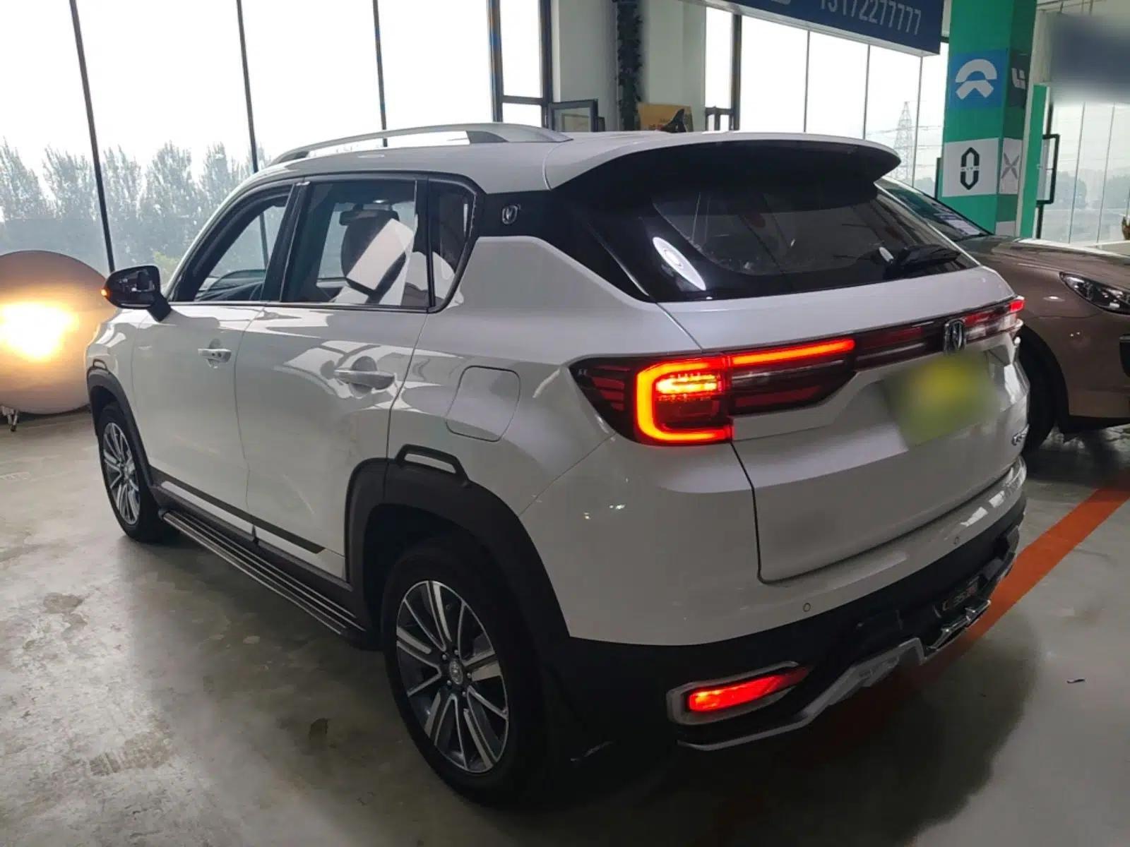 CHANGAN CS35PLUS 2019 1.6L Manual Chuanlian Edition — миниатюра 4