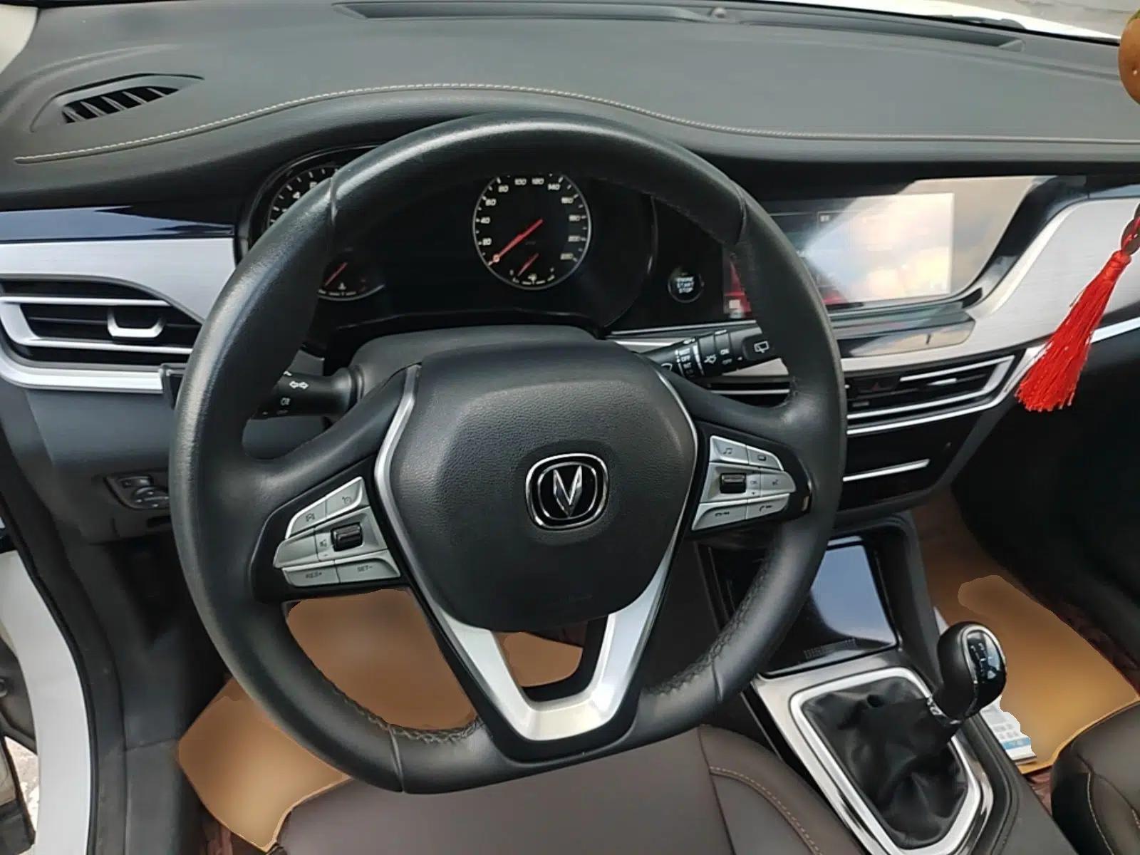 CHANGAN CS35PLUS 2019 1.6L Manual Chuanlian Edition — миниатюра 13