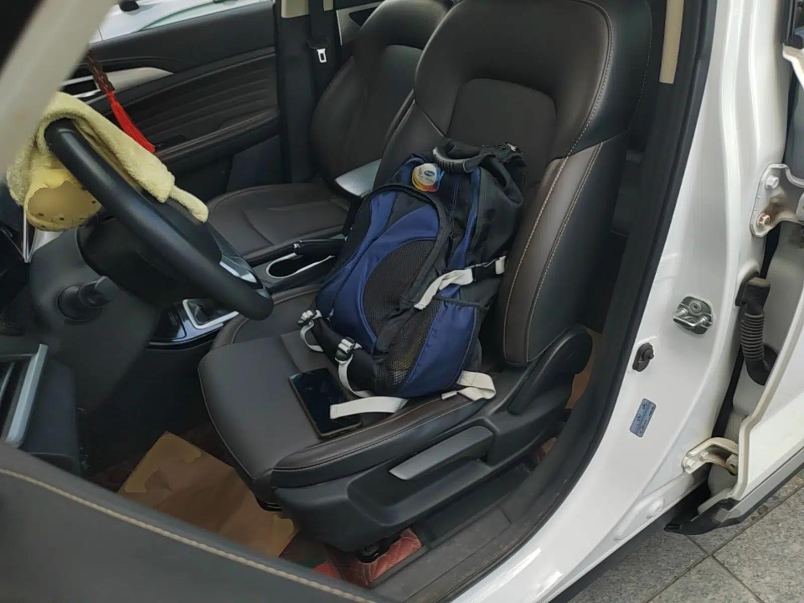 CHANGAN CS35PLUS 2019 1.6L Manual Chuanlian Edition — миниатюра 17