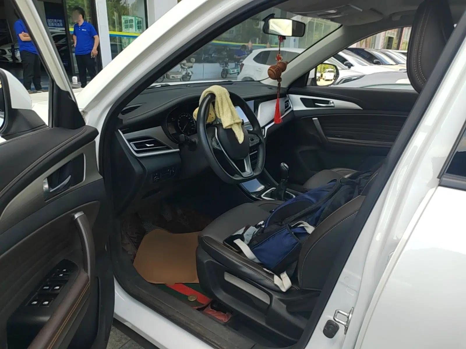 CHANGAN CS35PLUS 2019 1.6L Manual Chuanlian Edition — миниатюра 18