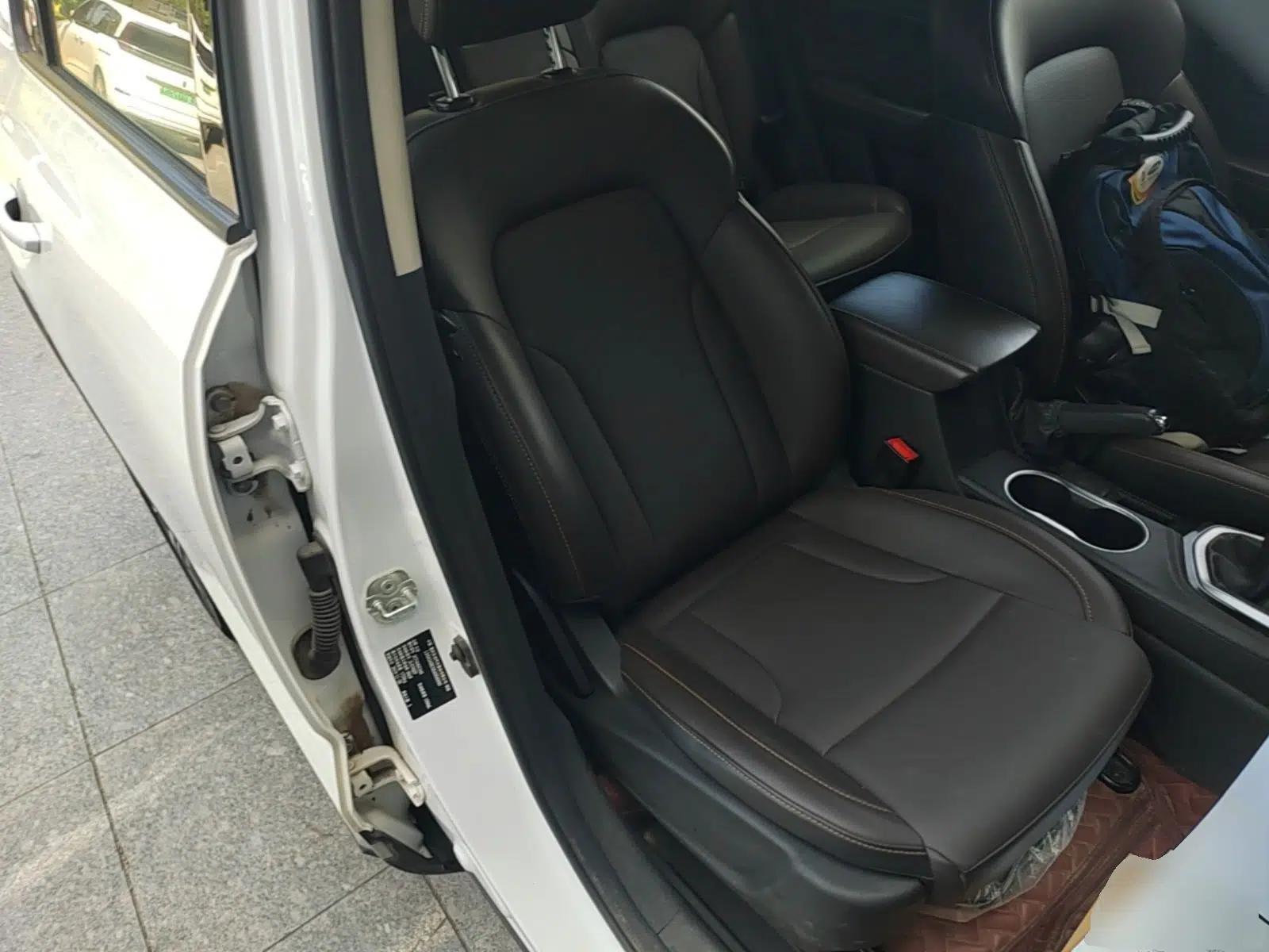 CHANGAN CS35PLUS 2019 1.6L Manual Chuanlian Edition — миниатюра 19