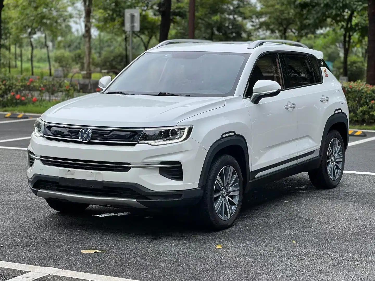 CHANGAN CS35PLUS 2019 1.6L Manual Chuanlian Edition — миниатюра 1