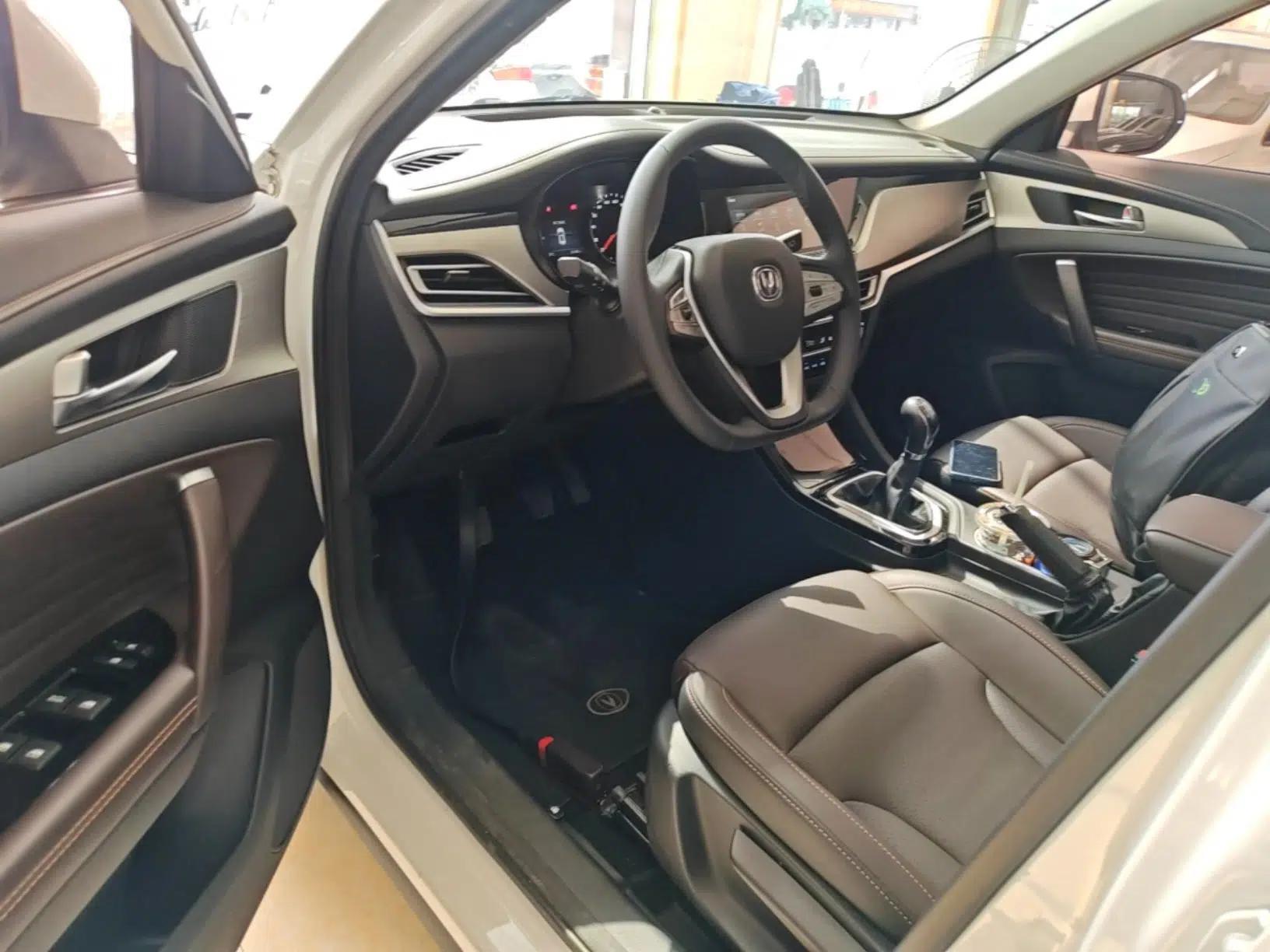 CHANGAN CS35PLUS 2019 1.6L Manual Chuanlian Edition — миниатюра 18