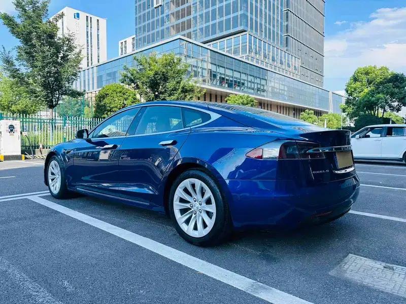 Model S 2016 75 — миниатюра 3
