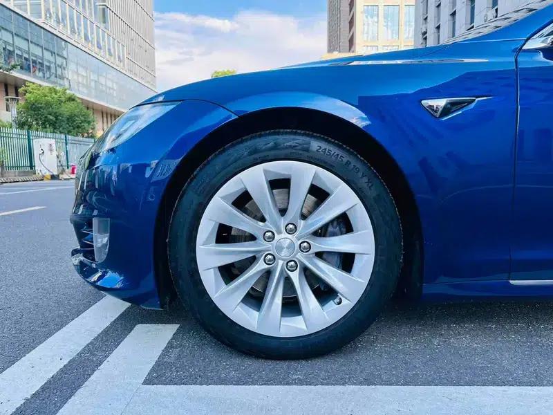 Model S 2016 75 — миниатюра 8