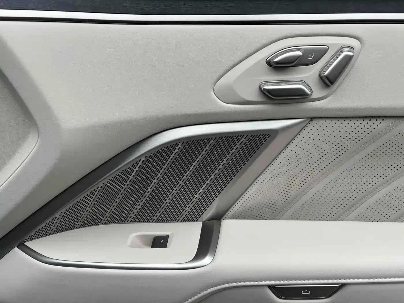 2025 Lado L90 Max Six-Seater — миниатюра 12