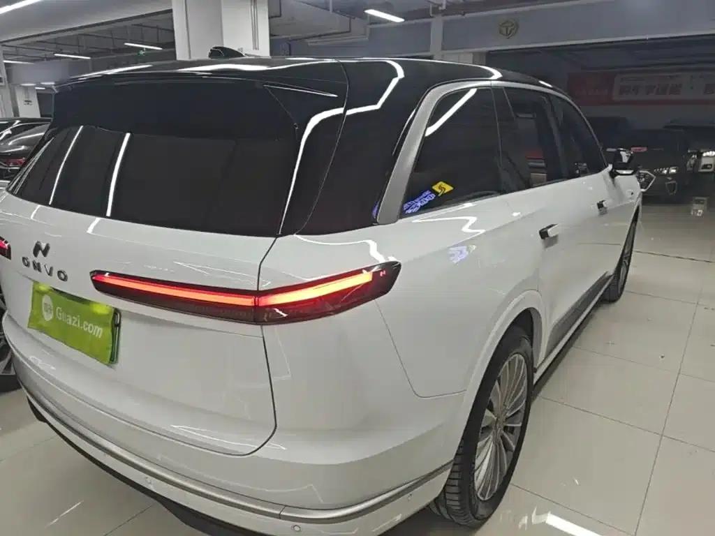 2025 Chevrolet L90 Max 7-seater — миниатюра 7