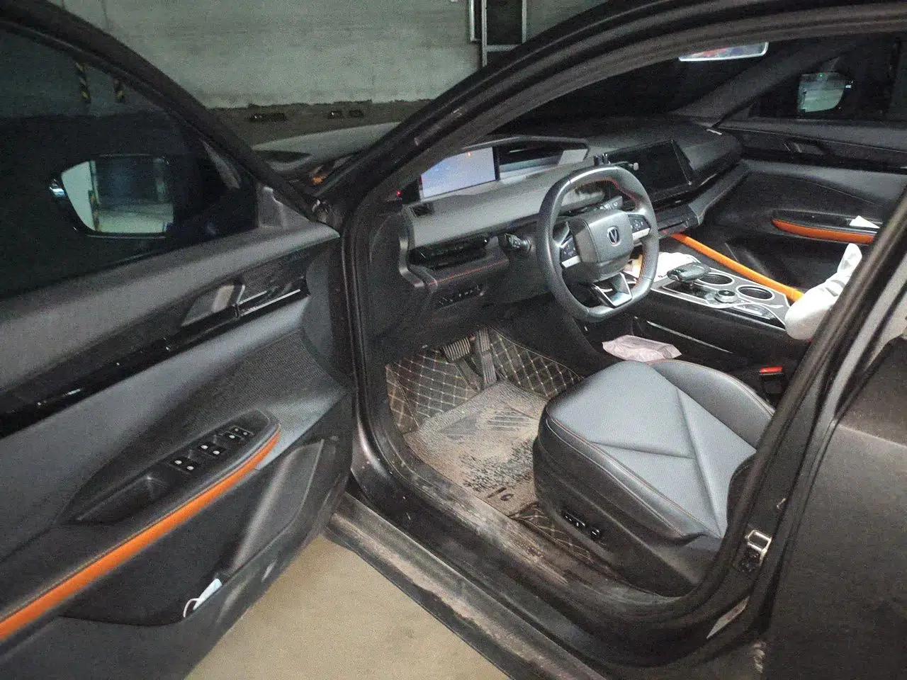CHANGAN UNI-V iDD 2023 Zhidian iDD 1.5T 113km Smart & Fun Version (Rapid Edition) — миниатюра 16