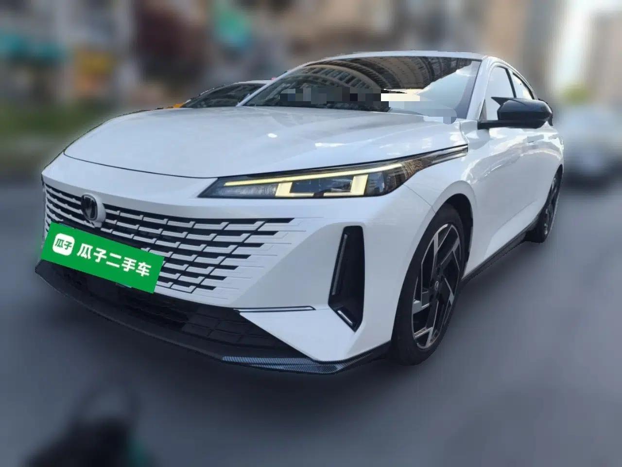CHANGAN Eado DD 2023 Blue Whale NE 1.5T GDI DCT Flagship Model — миниатюра 1