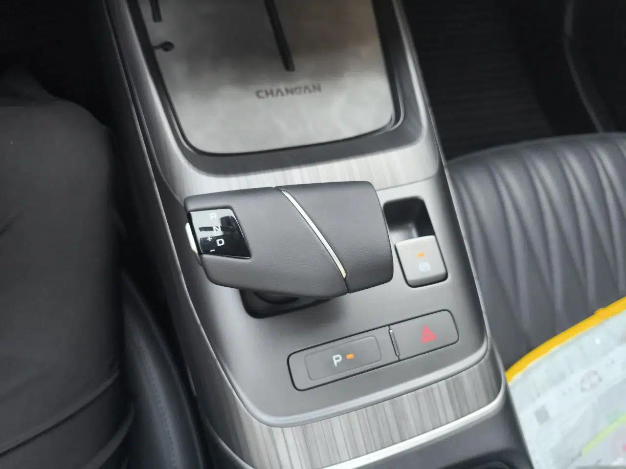 CHANGAN Eado DD 2023 Blue Whale NE 1.5T GDI DCT Flagship Model — миниатюра 14