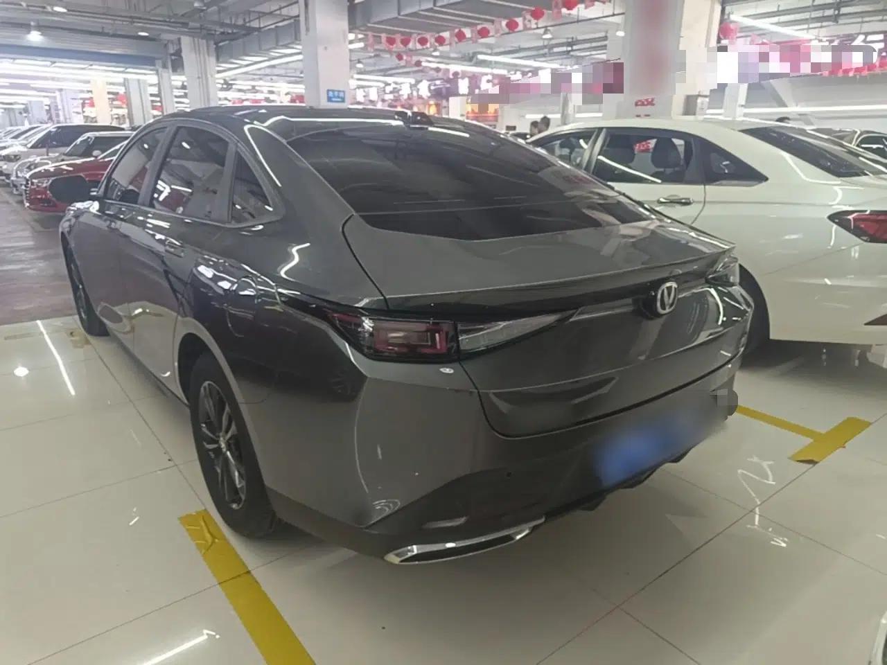 CHANGAN Eado DD 2023 Blue Whale NE 1.5T GDI DCT Enjoy Edition — миниатюра 4