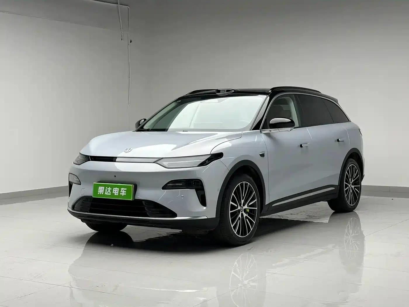 Leapmotor C11 2026 Pure Electric 640 LiDAR Smart Edition — миниатюра 1