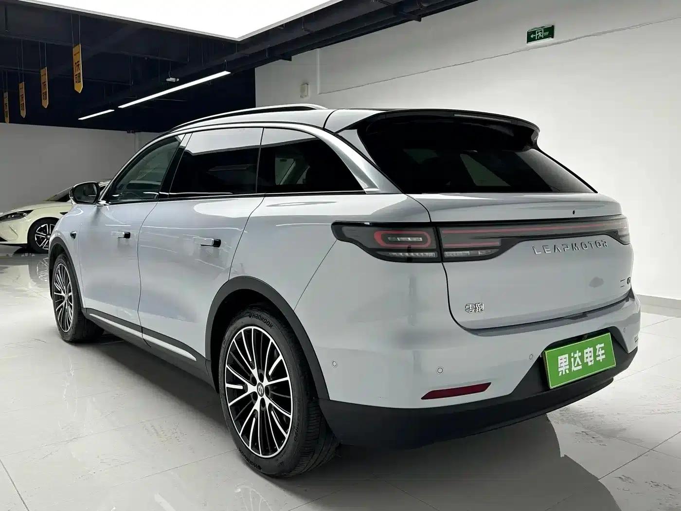 Leapmotor C11 2026 Pure Electric 640 LiDAR Smart Edition — миниатюра 5