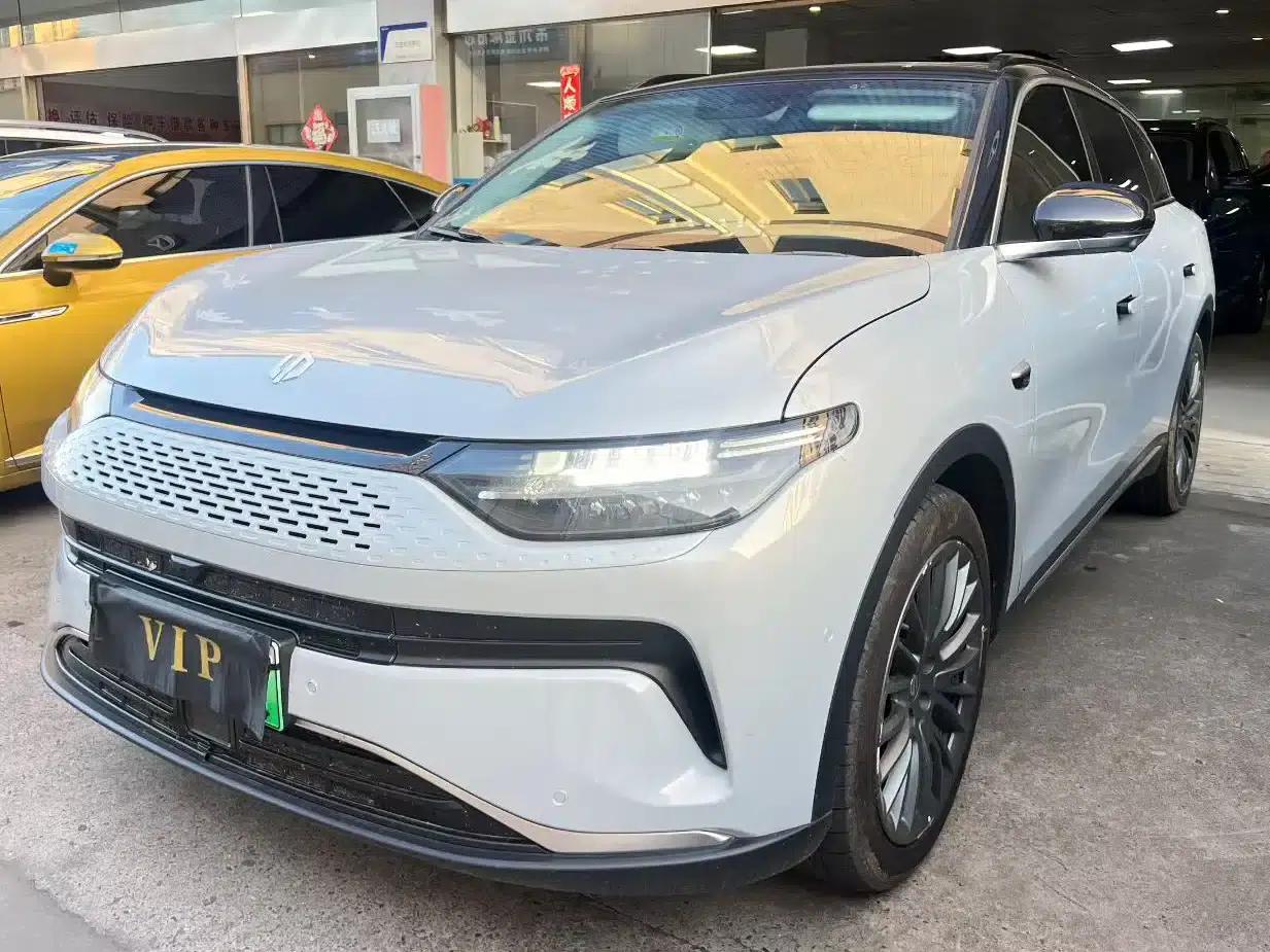Leapmotor C11 2023 Range Extended 285 Smart Edition — миниатюра 1