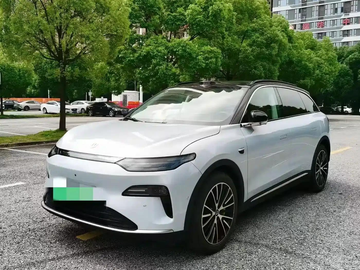Leapmotor C11 2026 Pure Electric 640 LiDAR Smart Edition — миниатюра 1