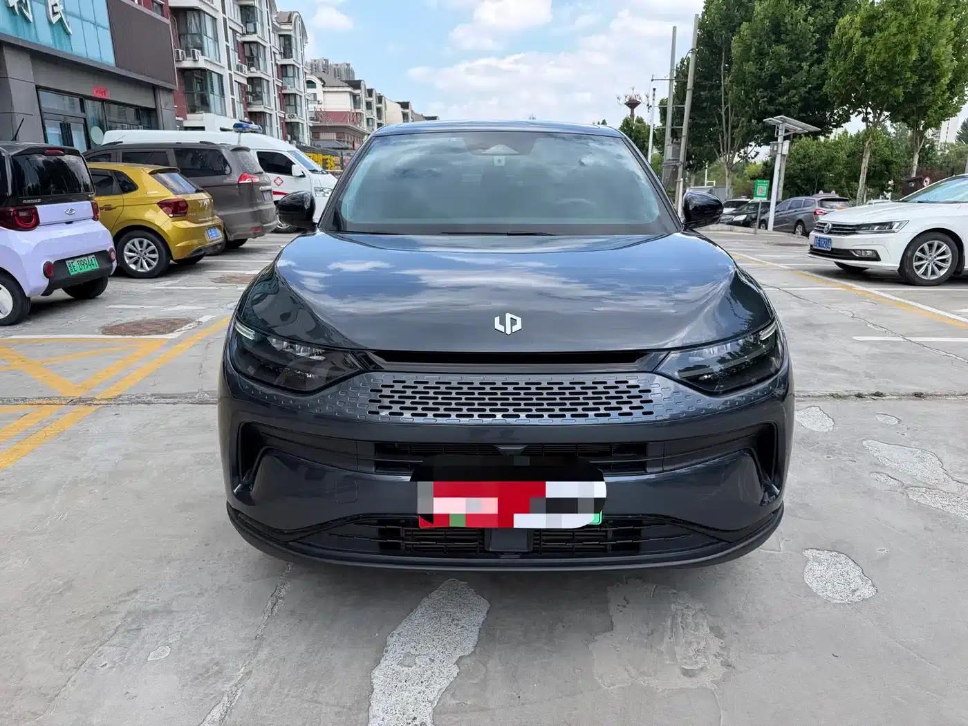 Leapmotor C11 2023 Range Extended 180 Comfort Edition — миниатюра 2
