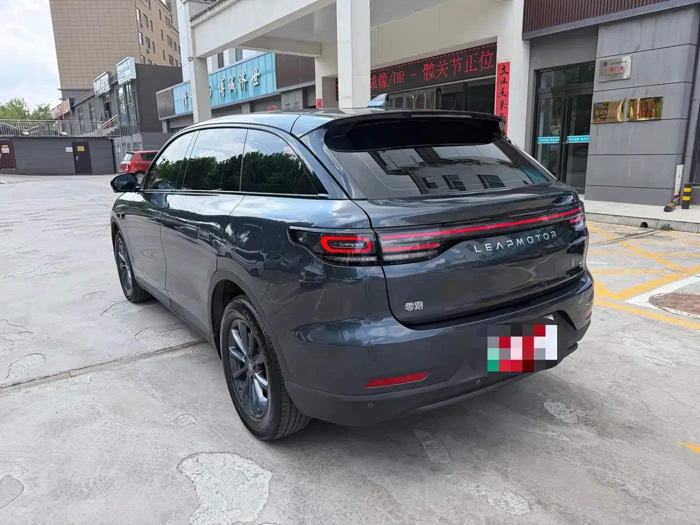 Leapmotor C11 2023 Range Extended 180 Comfort Edition — миниатюра 4