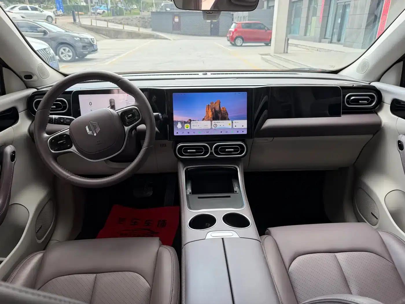 Leapmotor C11 2023 Range Extended 180 Comfort Edition — миниатюра 9