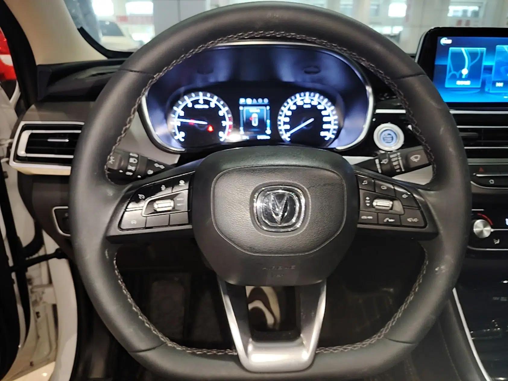 CHANGAN Ruicheng CC 2021 Blue Whale Edition 1.5T DCT Elite Model — миниатюра 13