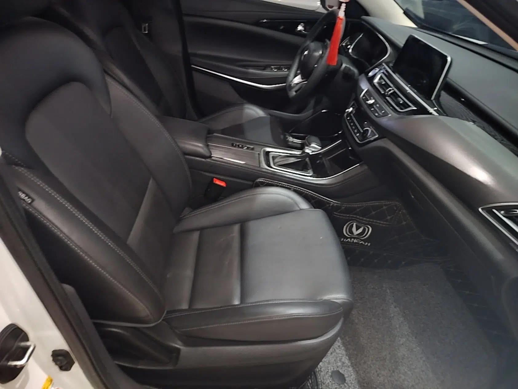 CHANGAN Ruicheng CC 2021 Blue Whale Edition 1.5T DCT Elite Model — миниатюра 19