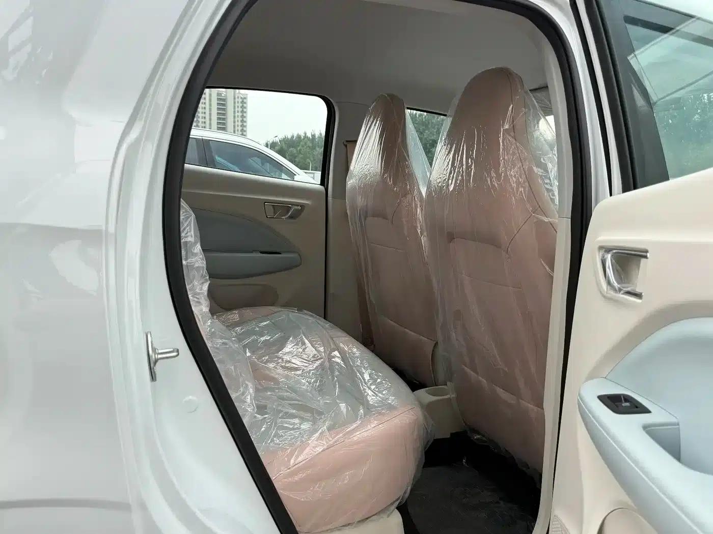 Leapmotor T03 2025 Model 310 Comfort Edition — миниатюра 17