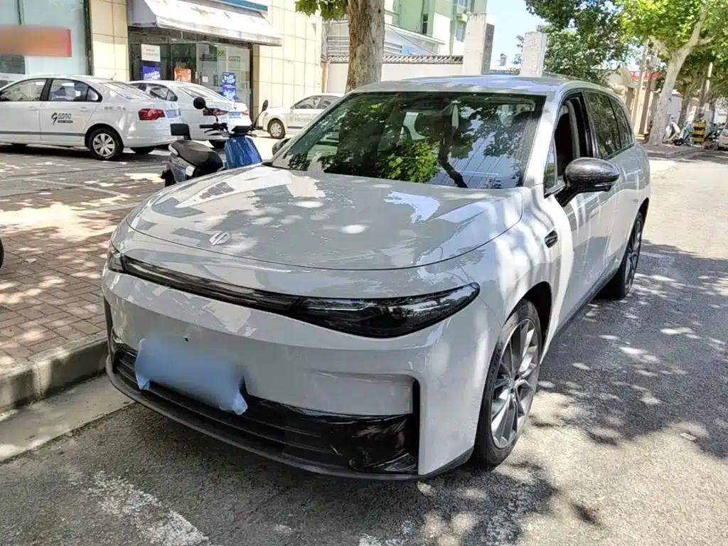 Leapmotor C10 2024 530 Comfort Edition — миниатюра 1