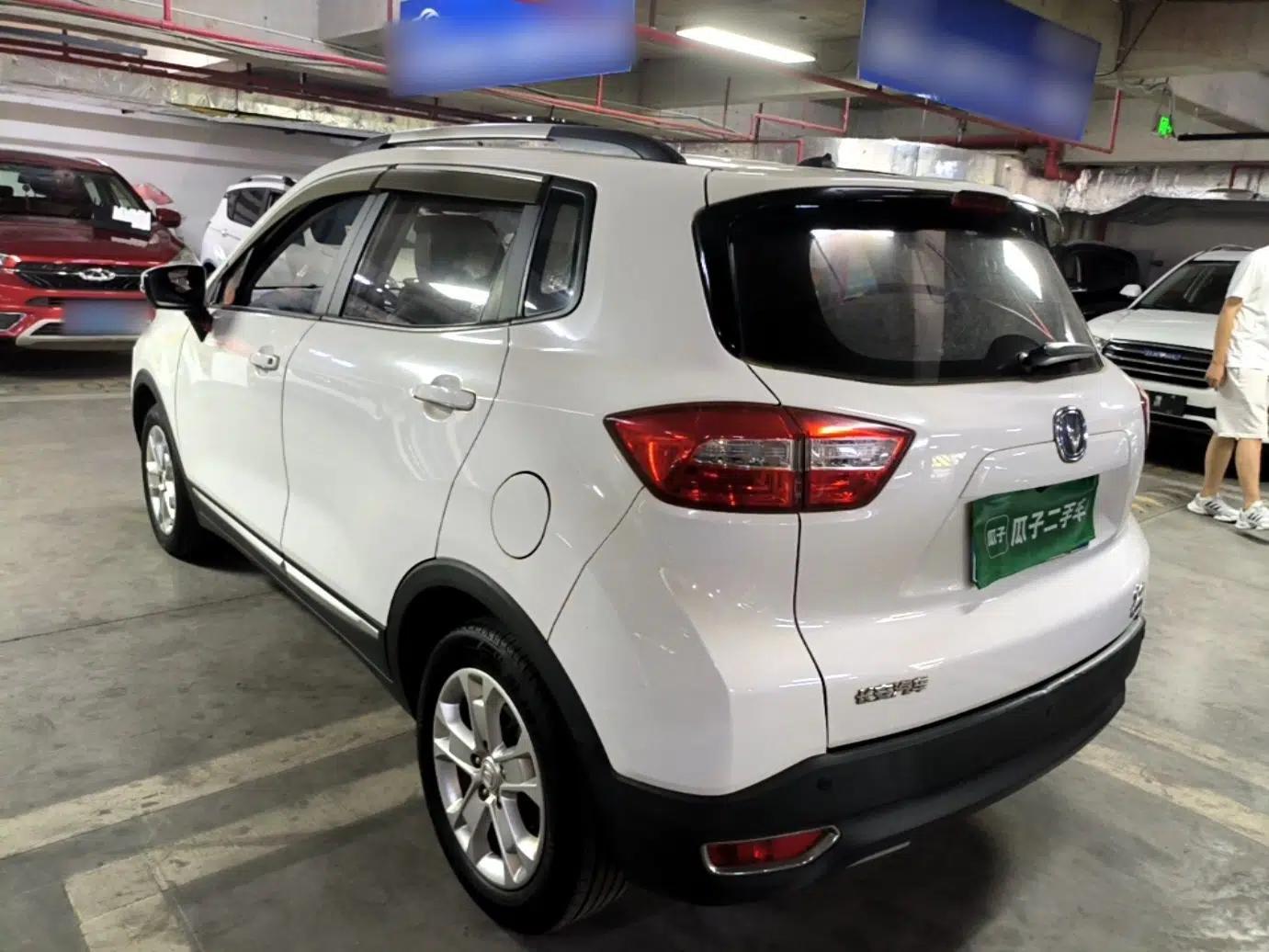 CHANGAN CS15 2016 1.5L Manual Luxury Edition — миниатюра 4