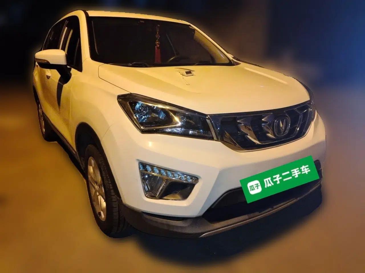 CHANGAN CS15 2016 1.5L Automatic Fashion Edition — миниатюра 3