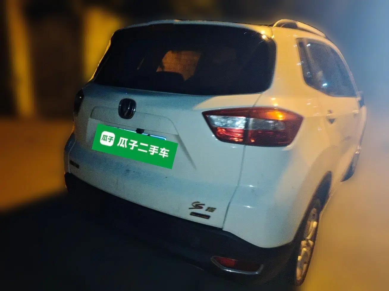 CHANGAN CS15 2016 1.5L Automatic Fashion Edition — миниатюра 6