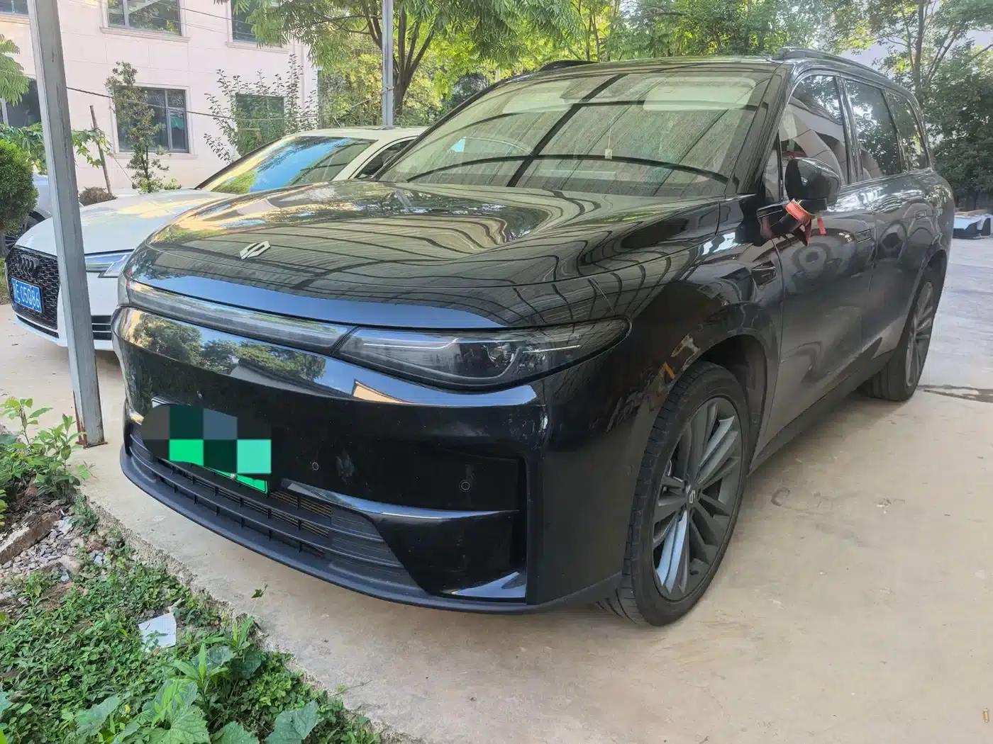Leapmotor C16 2024 Range Extended 200 Premium Edition — миниатюра 1