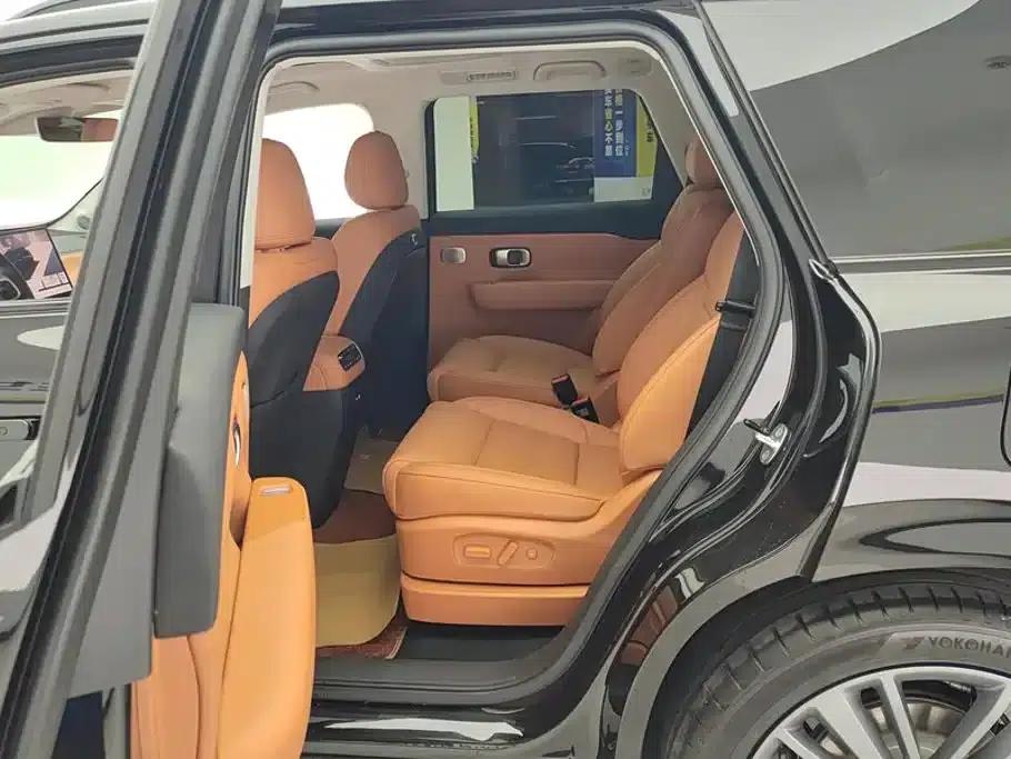 Leapmotor C16 2026 Extended Range, 280 LiDAR Smart Edition, 6-Seater — миниатюра 11