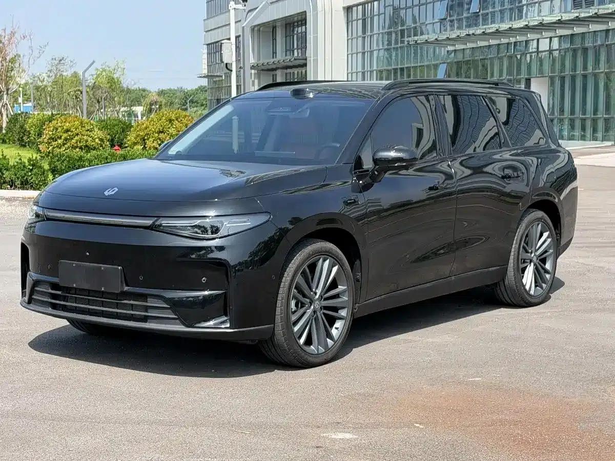 Leapmotor C16 2026 Extended Range, 280 LiDAR Smart Edition, 6-Seater — миниатюра 1